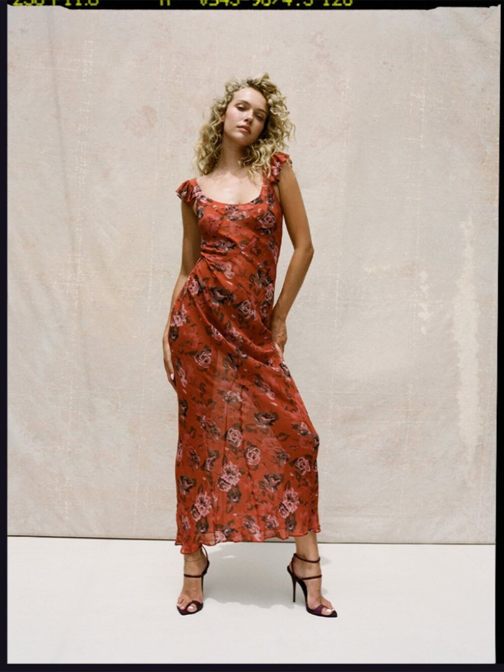 Realisation Par Lila Rosa Orange Red Maxi Floral Sleeveless Scoop Neck Dress